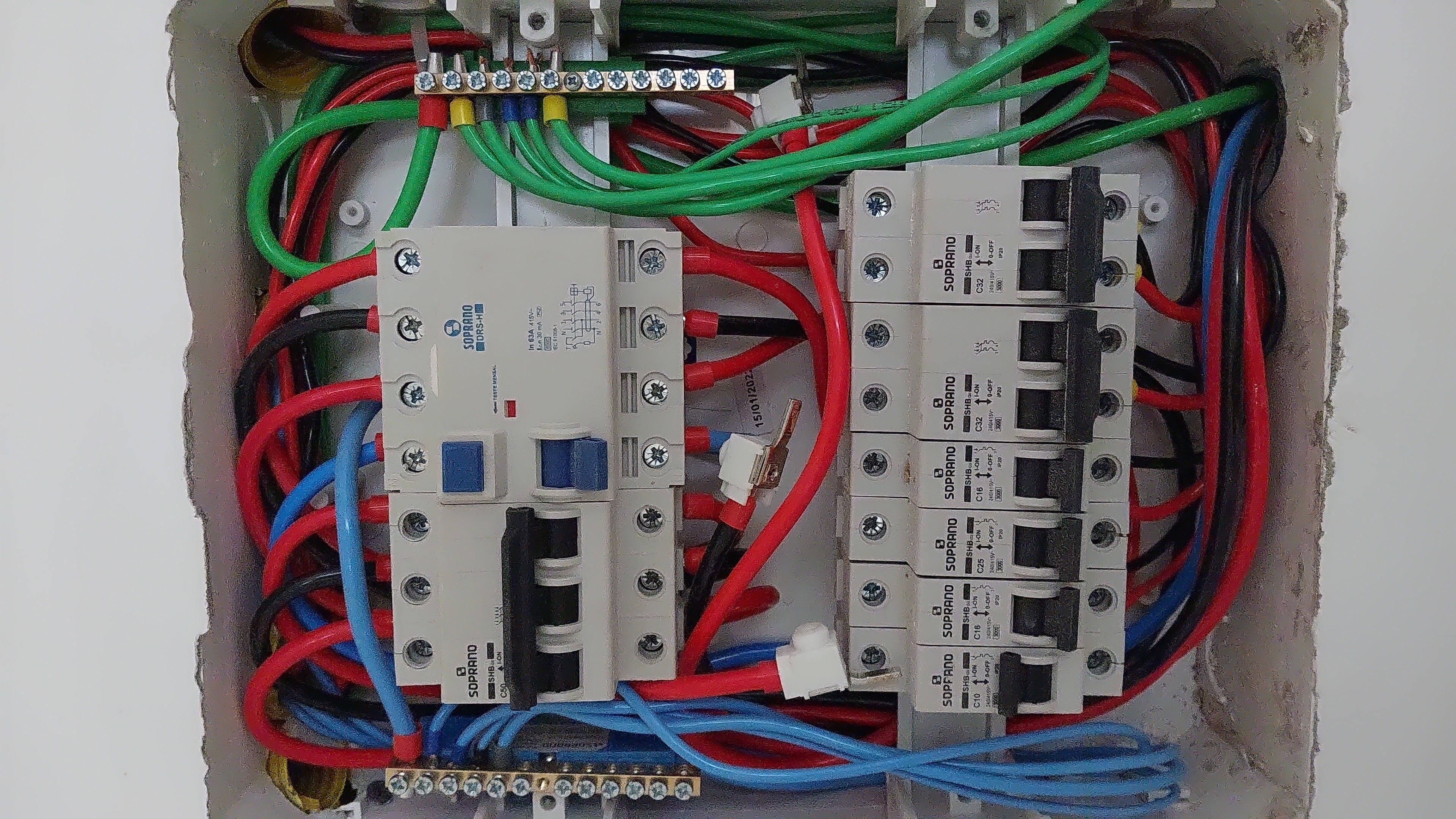 Izvolite Elétrica portfolio 14
