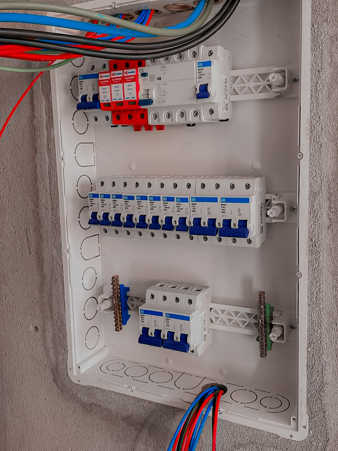 ELETRIC ENERGY MANUTENÇÃO E INSTALAÇÕES ELÉTRICAS RESIDENCIAL E INDUSTRIAL portfolio 13