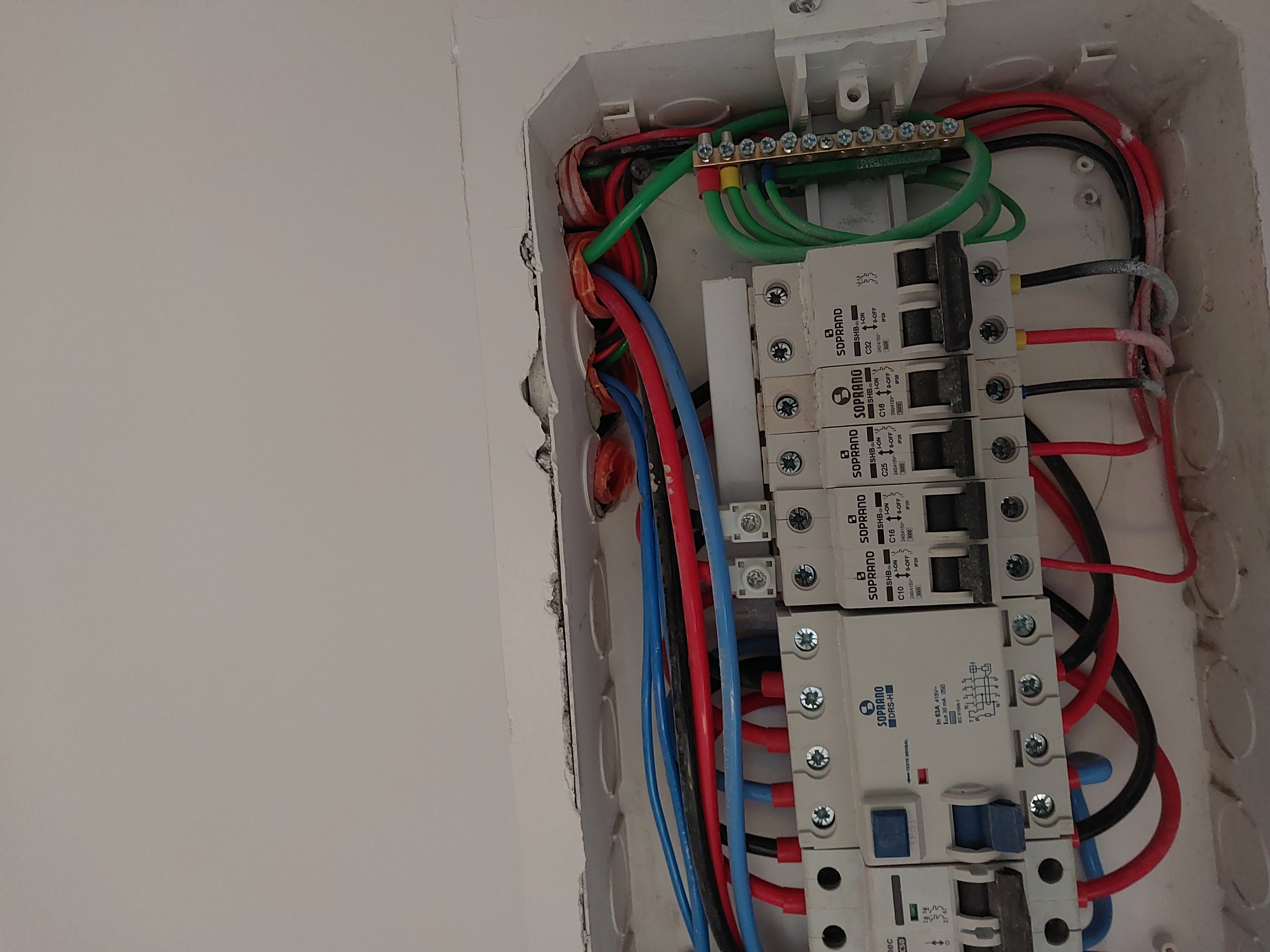 Izvolite Elétrica portfolio 8