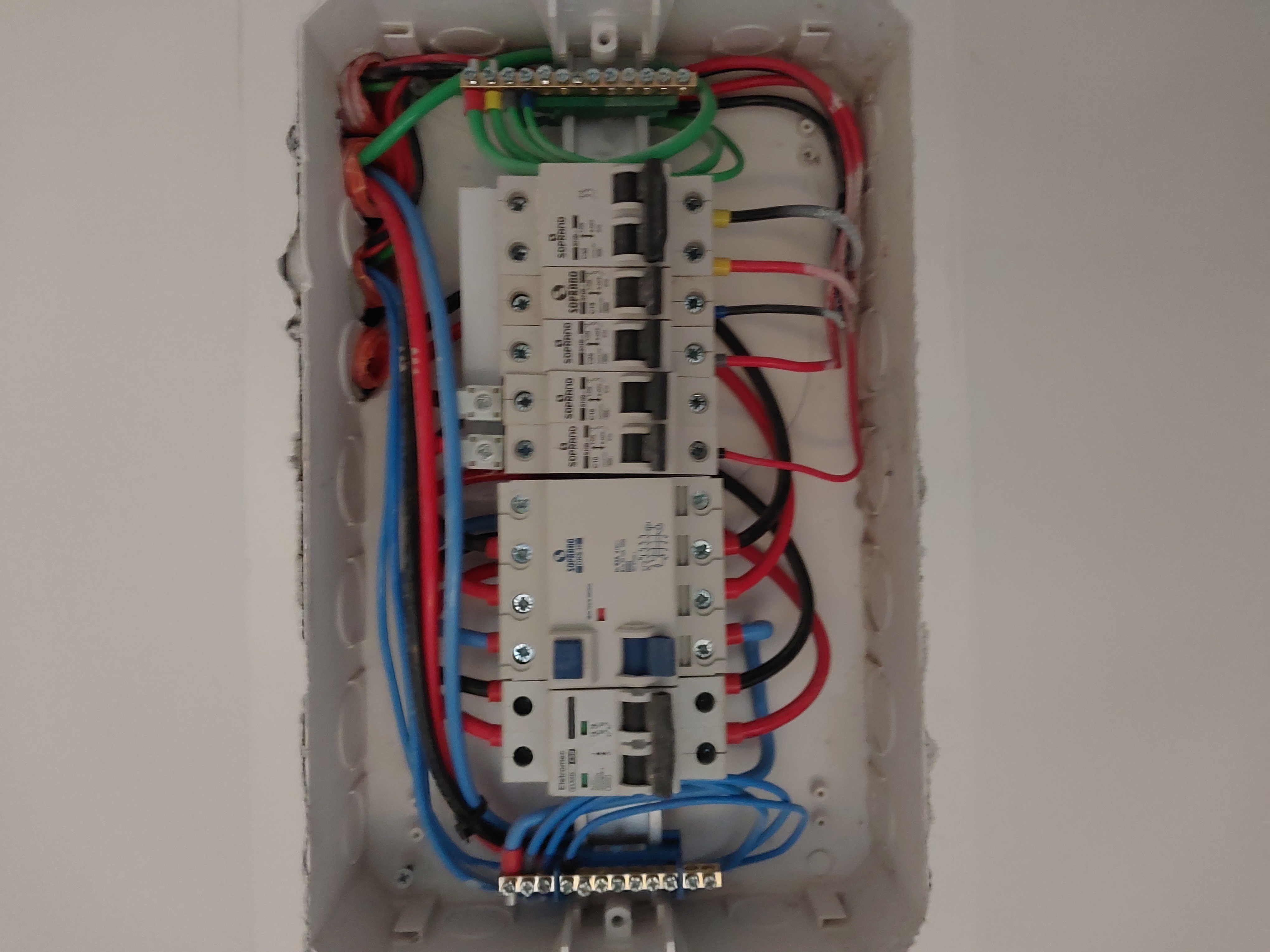 Izvolite Elétrica portfolio 9