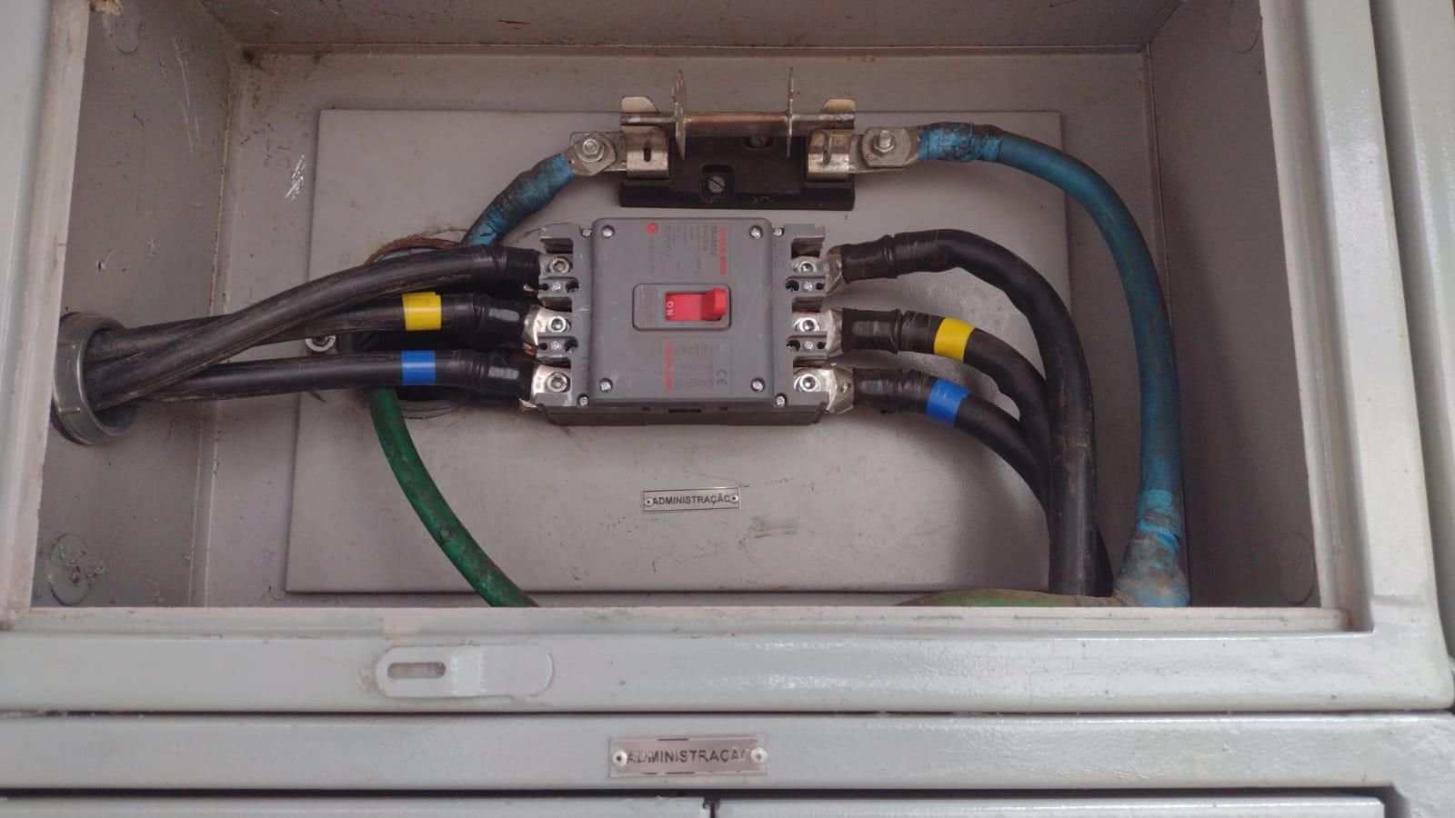 LHM ENGENHARIA ELÉTRICA portfolio 16