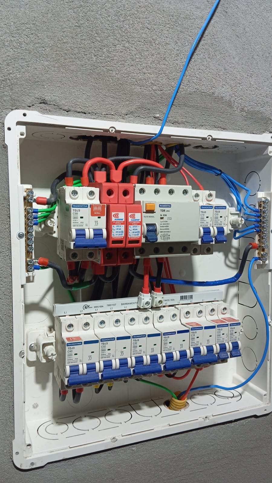 ALTEC Serviços Elétricos e Climatização portfolio 19