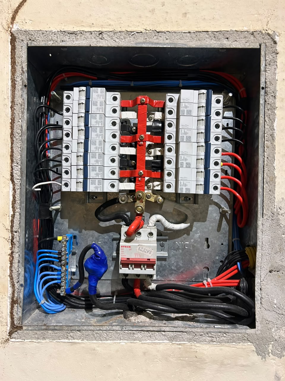 Energiza Elétrica e Automação portfolio 7