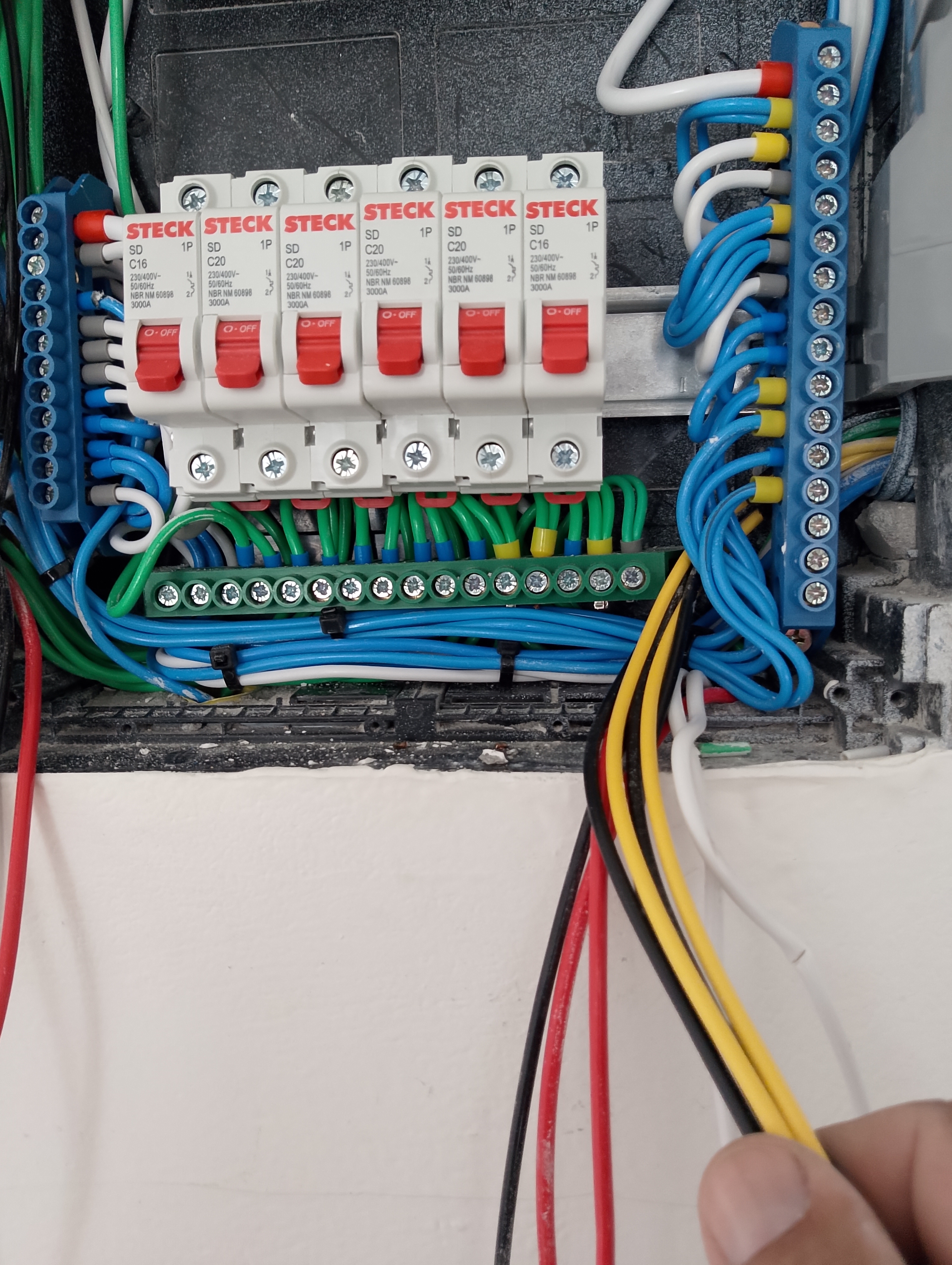 ESO instalação e manutenção elétrica portfolio 2