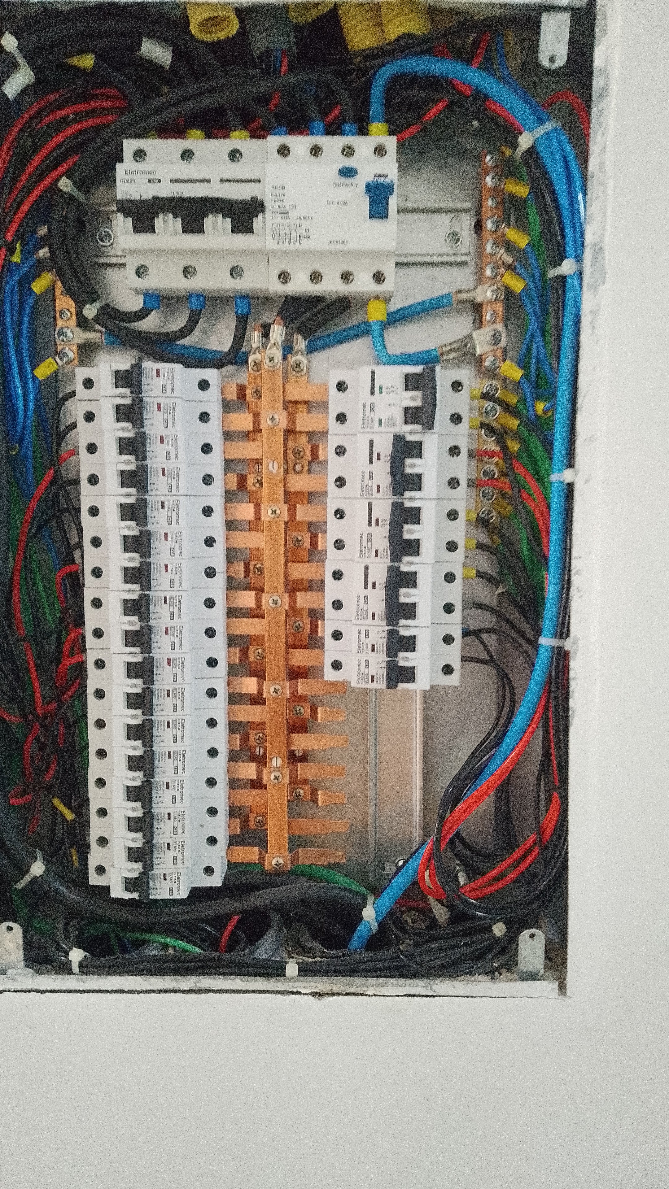 FGS reparo eletricista e encanador portfolio 11