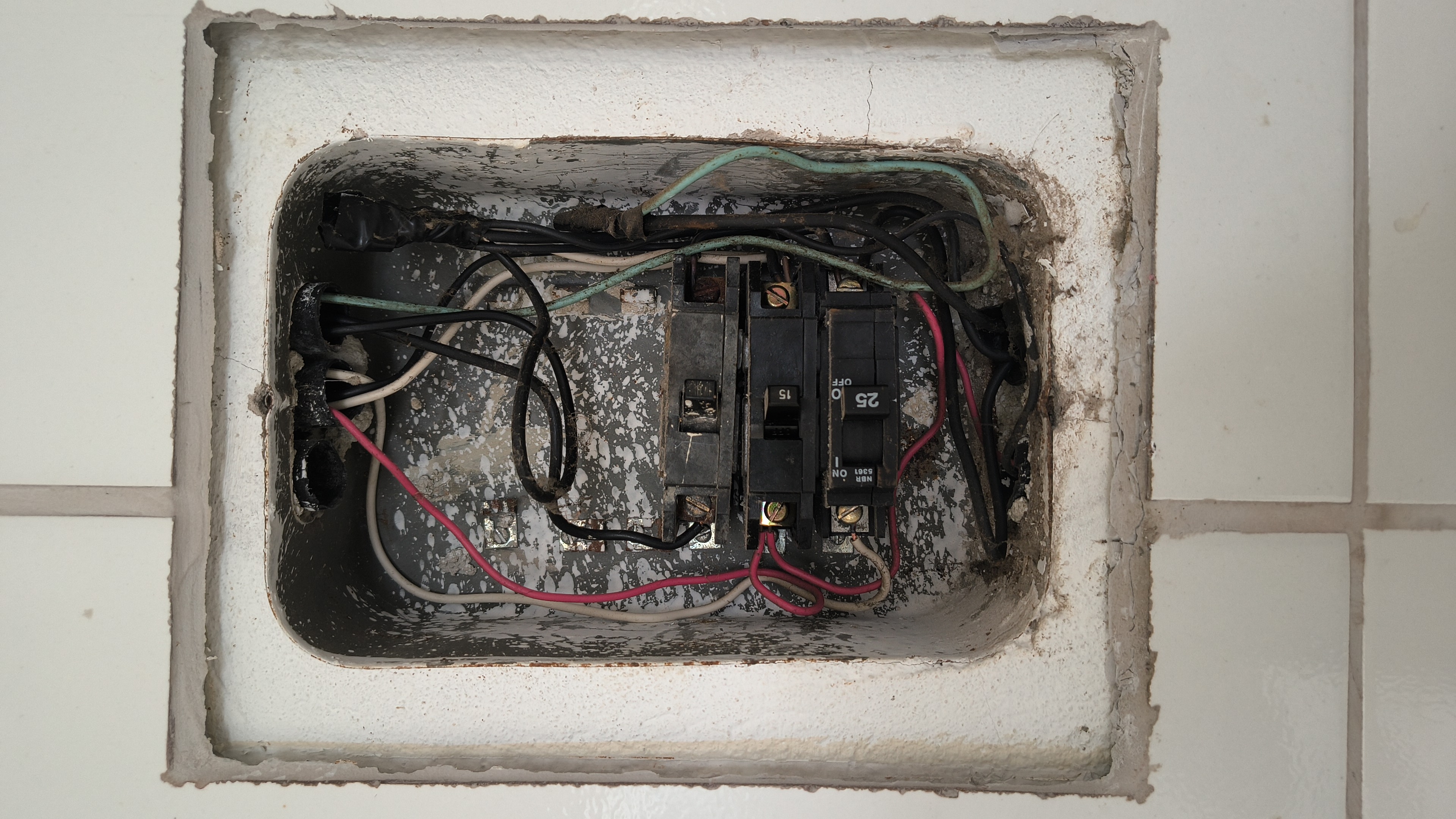 ELETRICISTA RESIDENCIAL C.A.F portfolio 13
