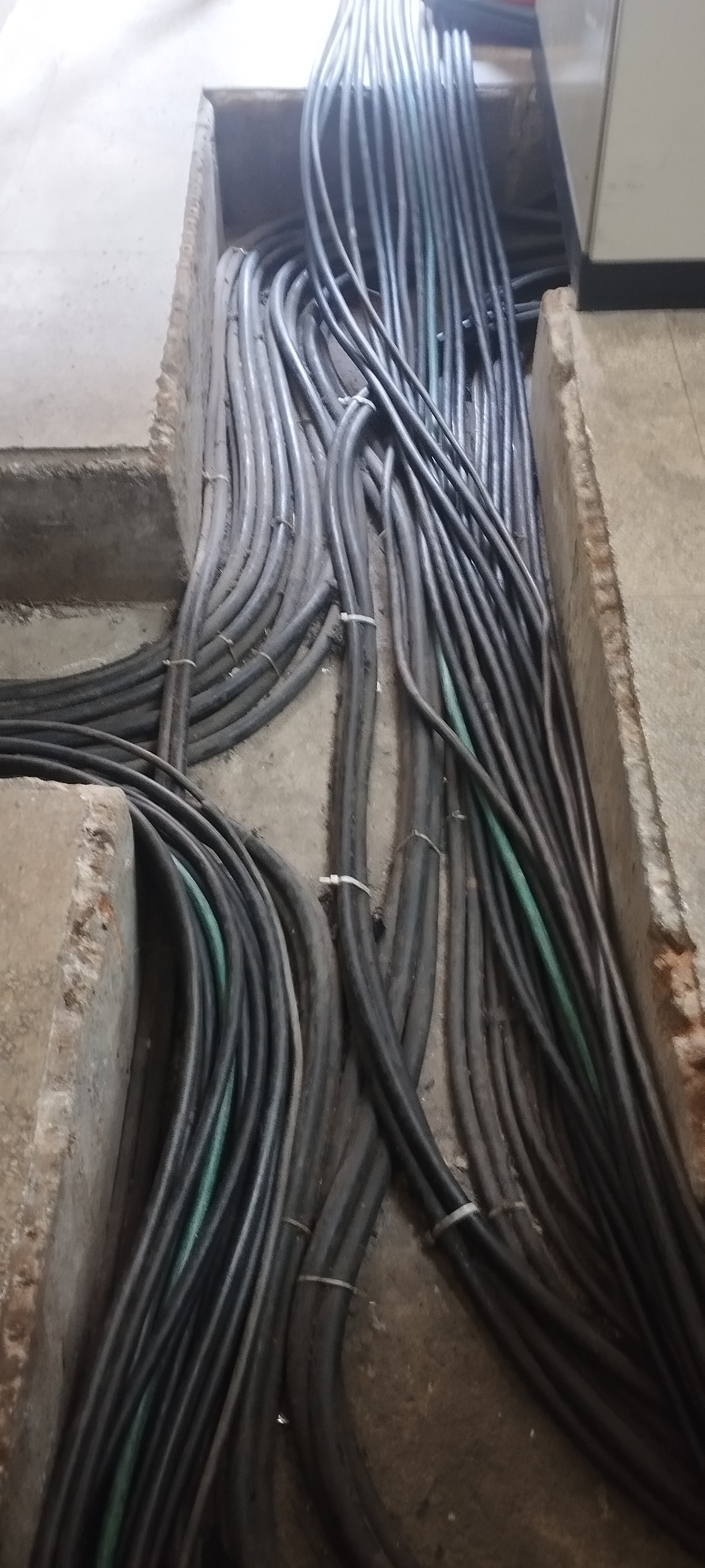Albérico Instalações e Manutenções Elétricas portfolio 23