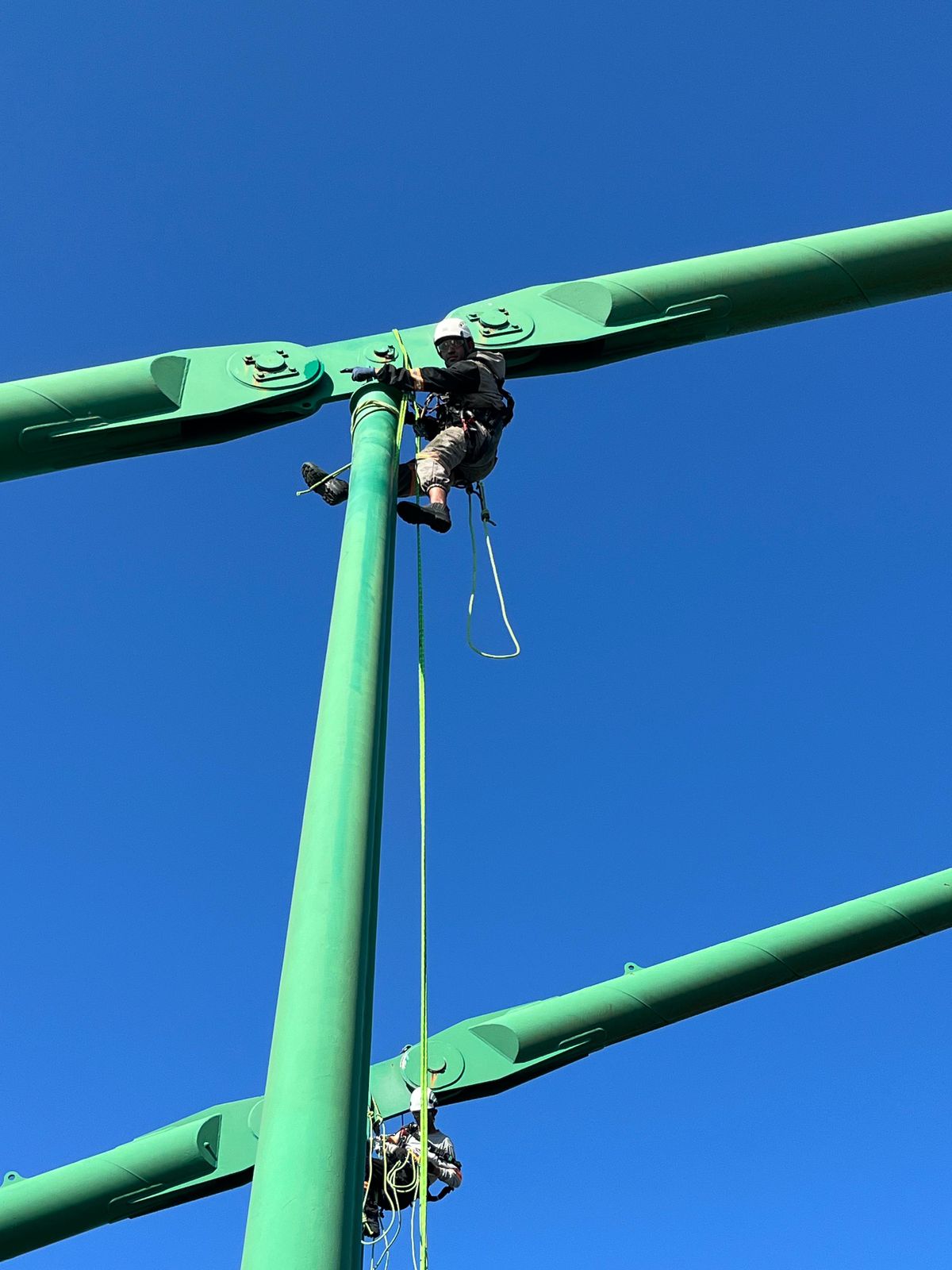 MAX GEORGETON SOARES MAGALHAES