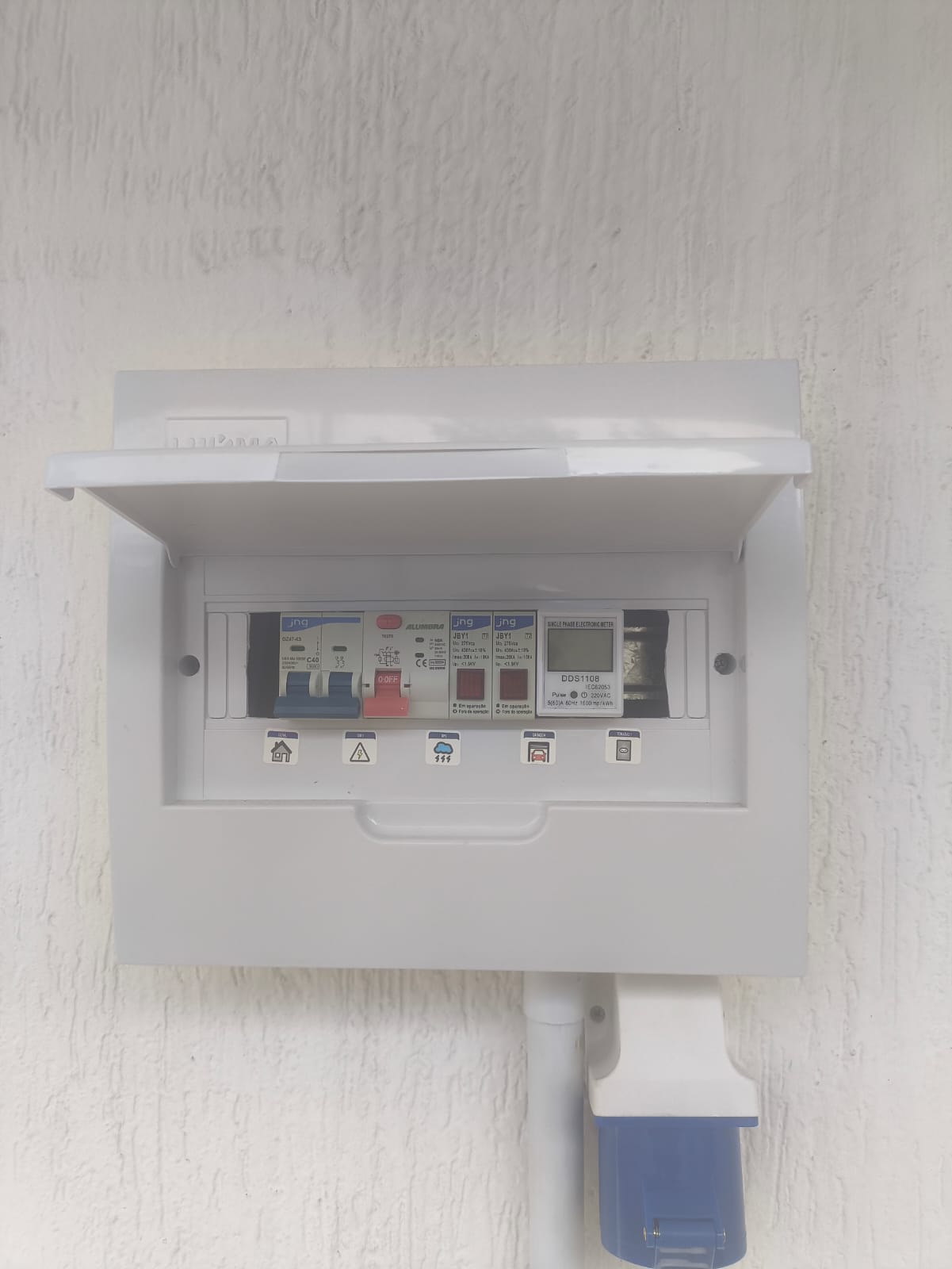 AJ Serviços Elétricos portfolio 3