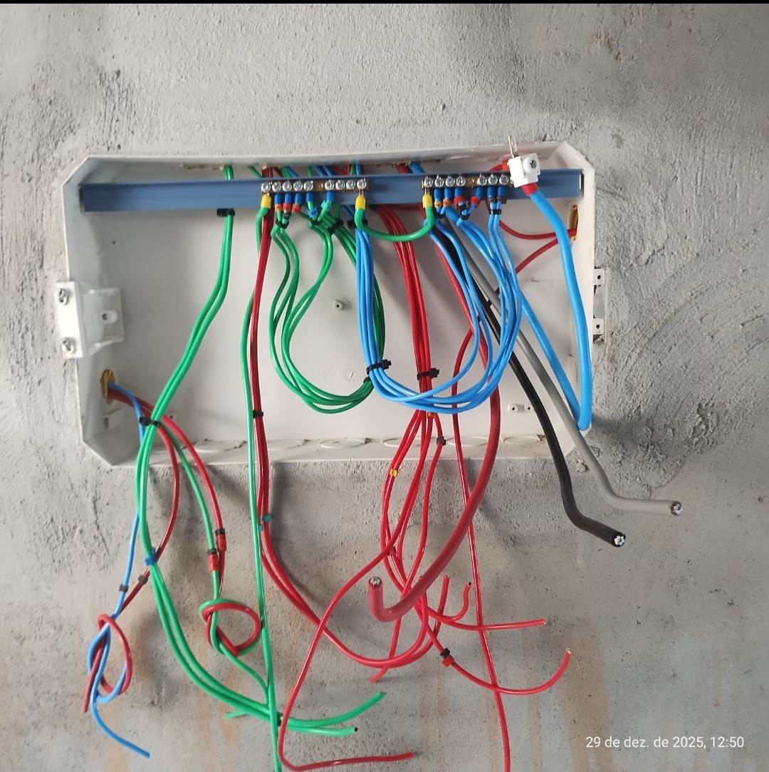 Albérico Instalações e Manutenções Elétricas portfolio 15