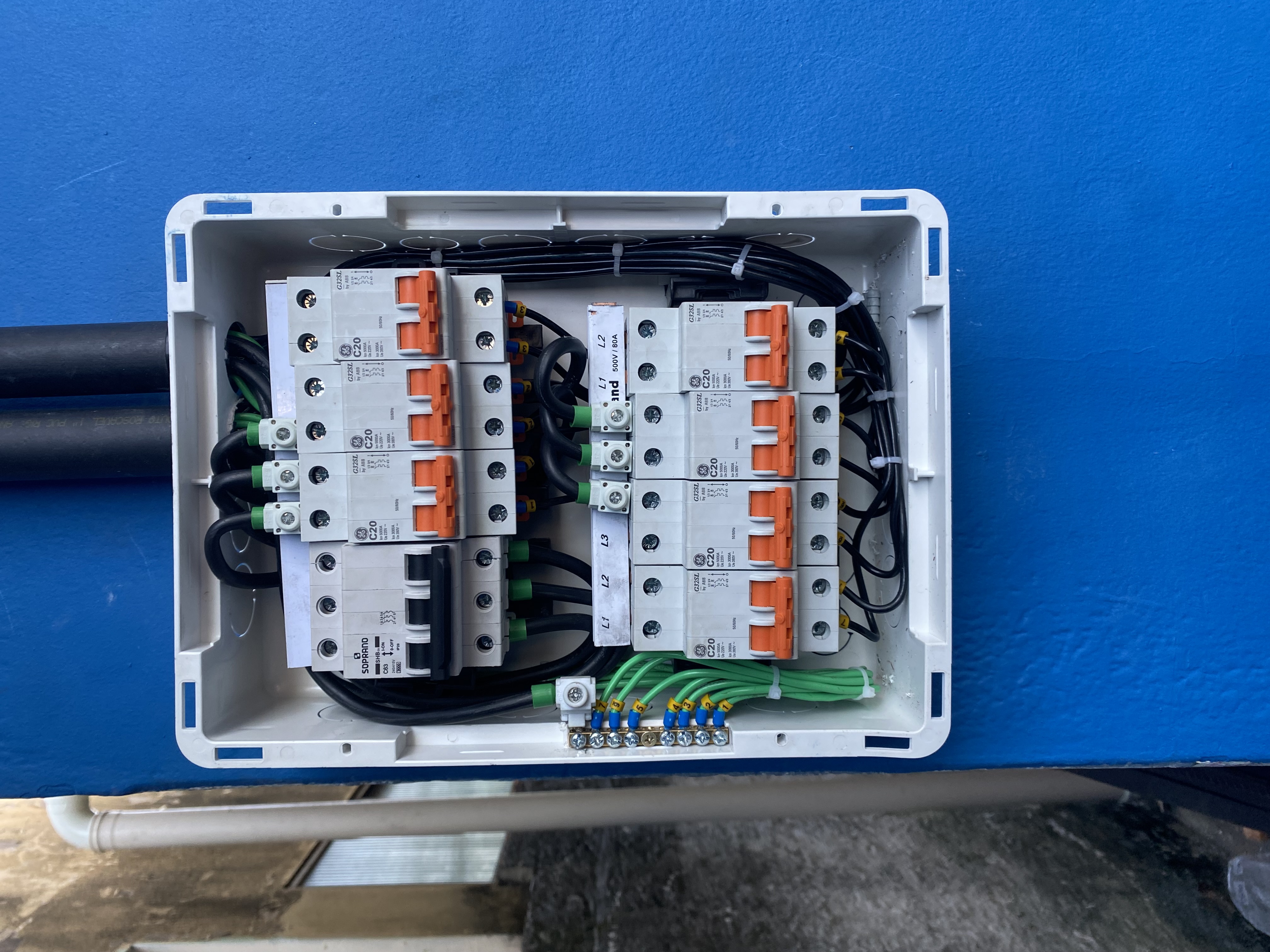 VG SOLUÇÕES ELÉTRICAS portfolio 1