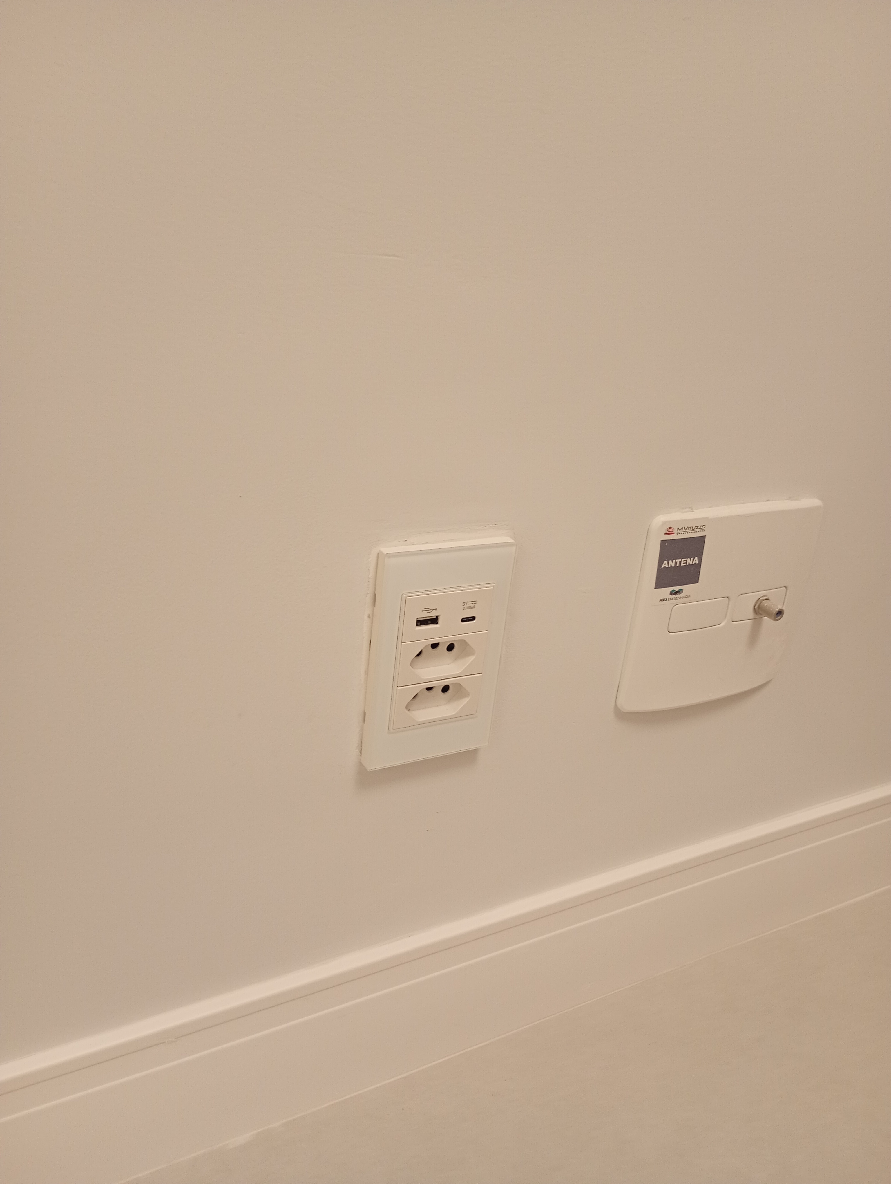 MACIEL SERVIÇOS EM ELETRICIDADE portfolio 11