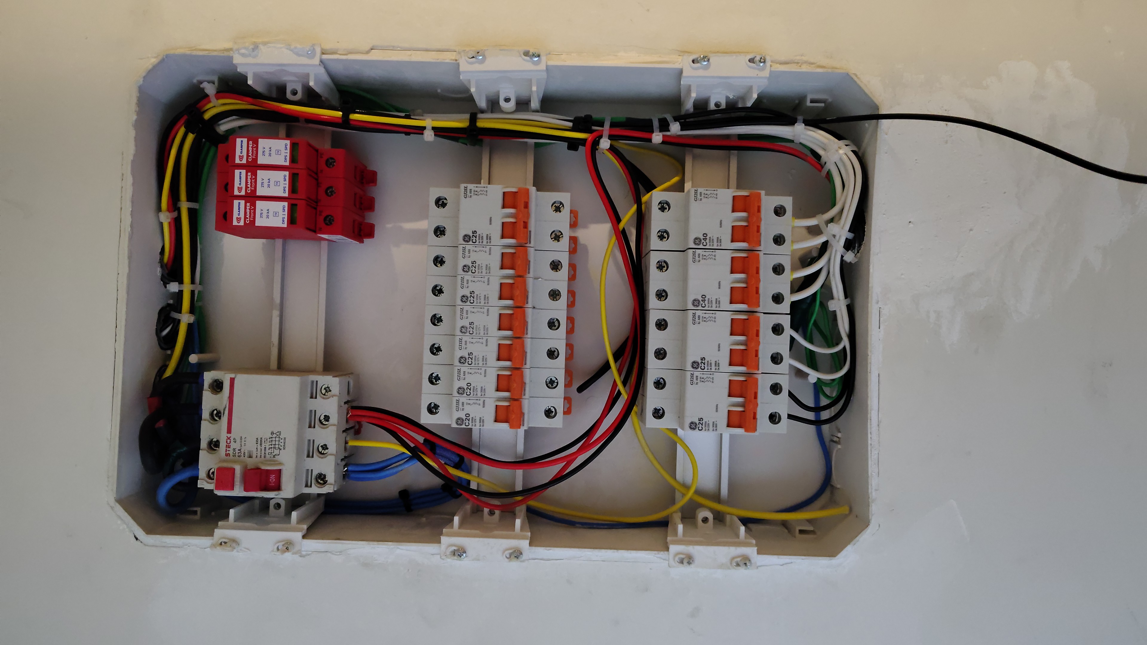 Teixeira Soluções Elétricas portfolio 1