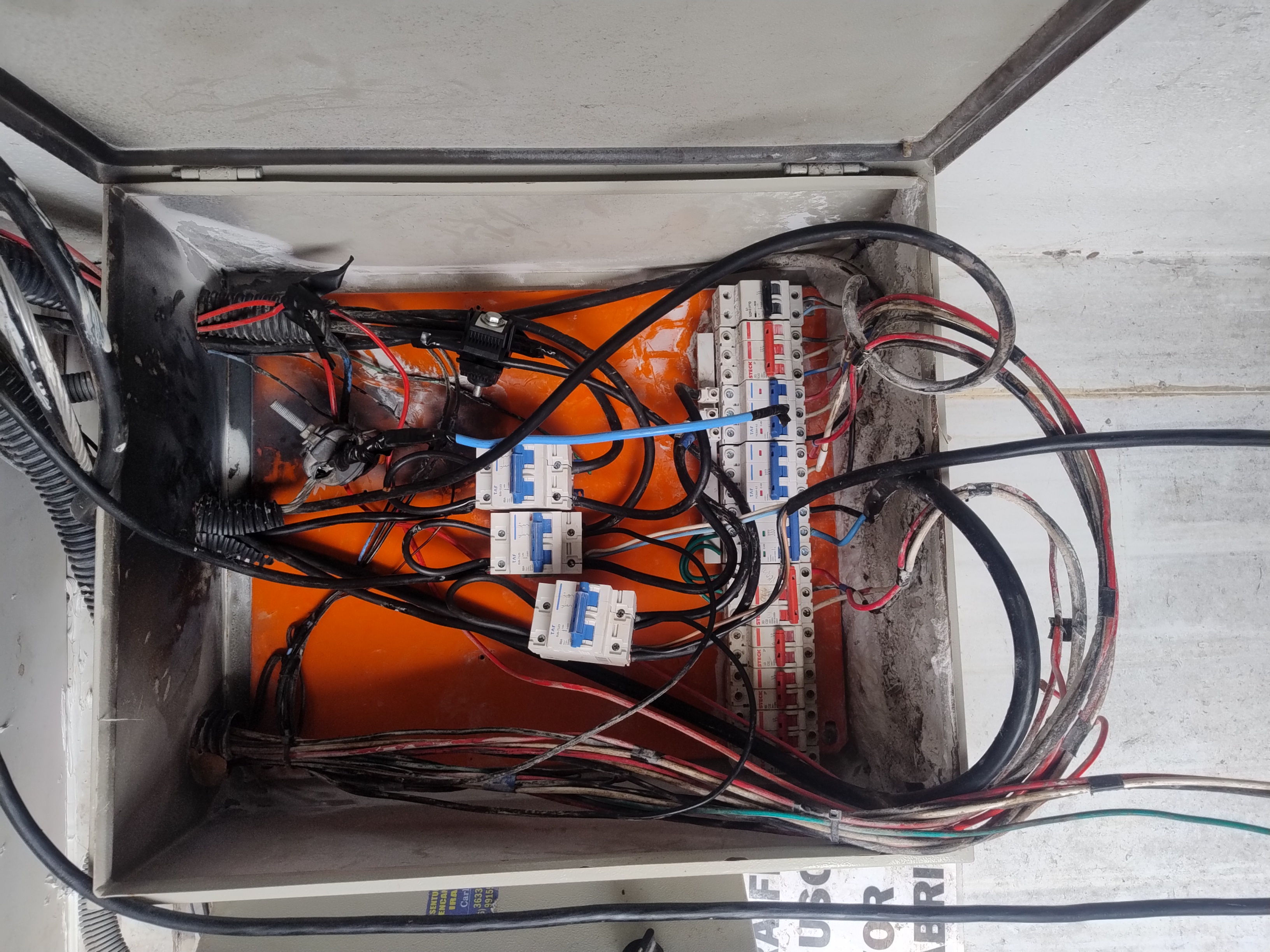 R A Soluções Elétricas e Segurança Eletrônica portfolio 4