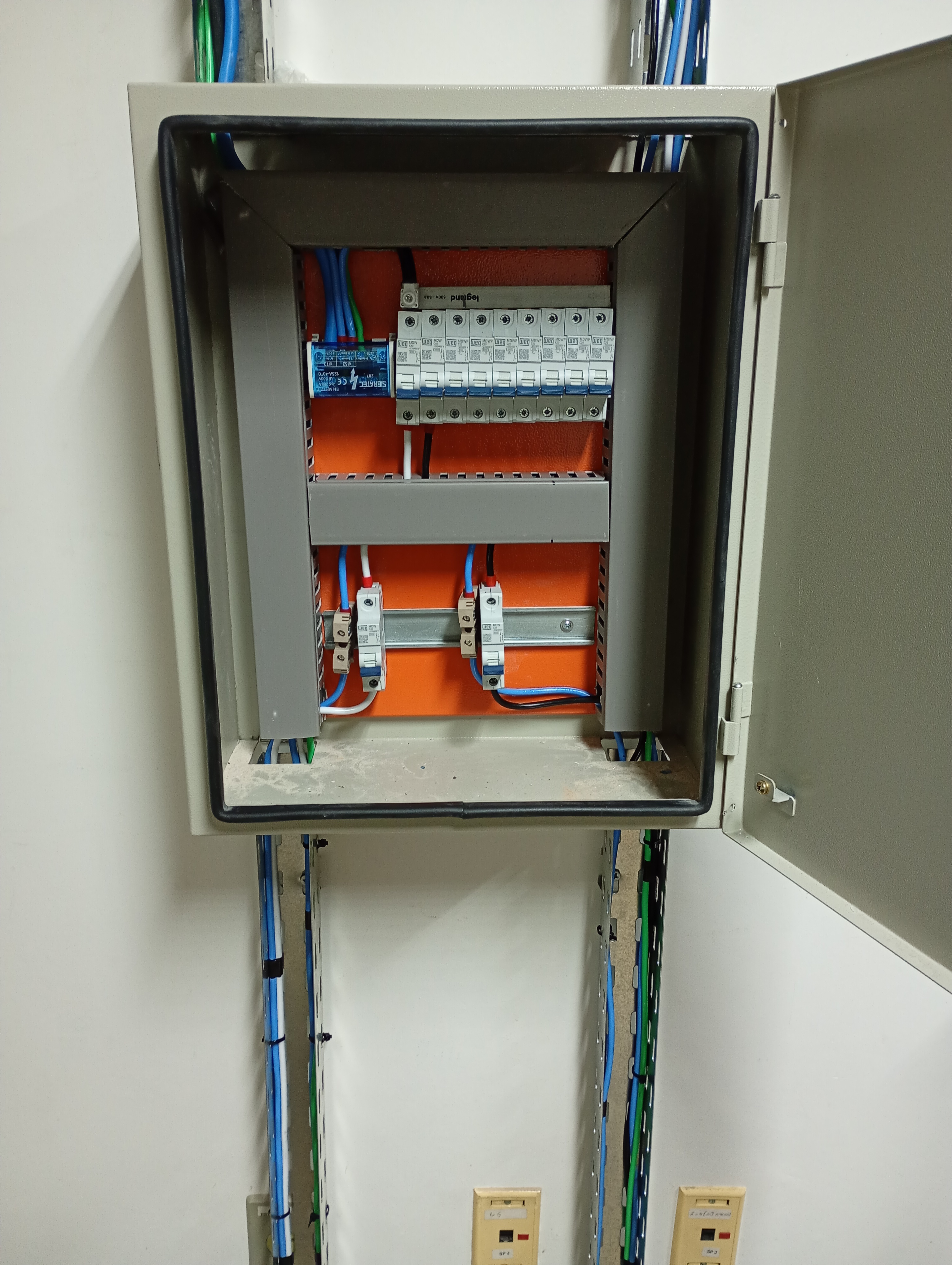 LHTEC ELÉTRICA portfolio 28
