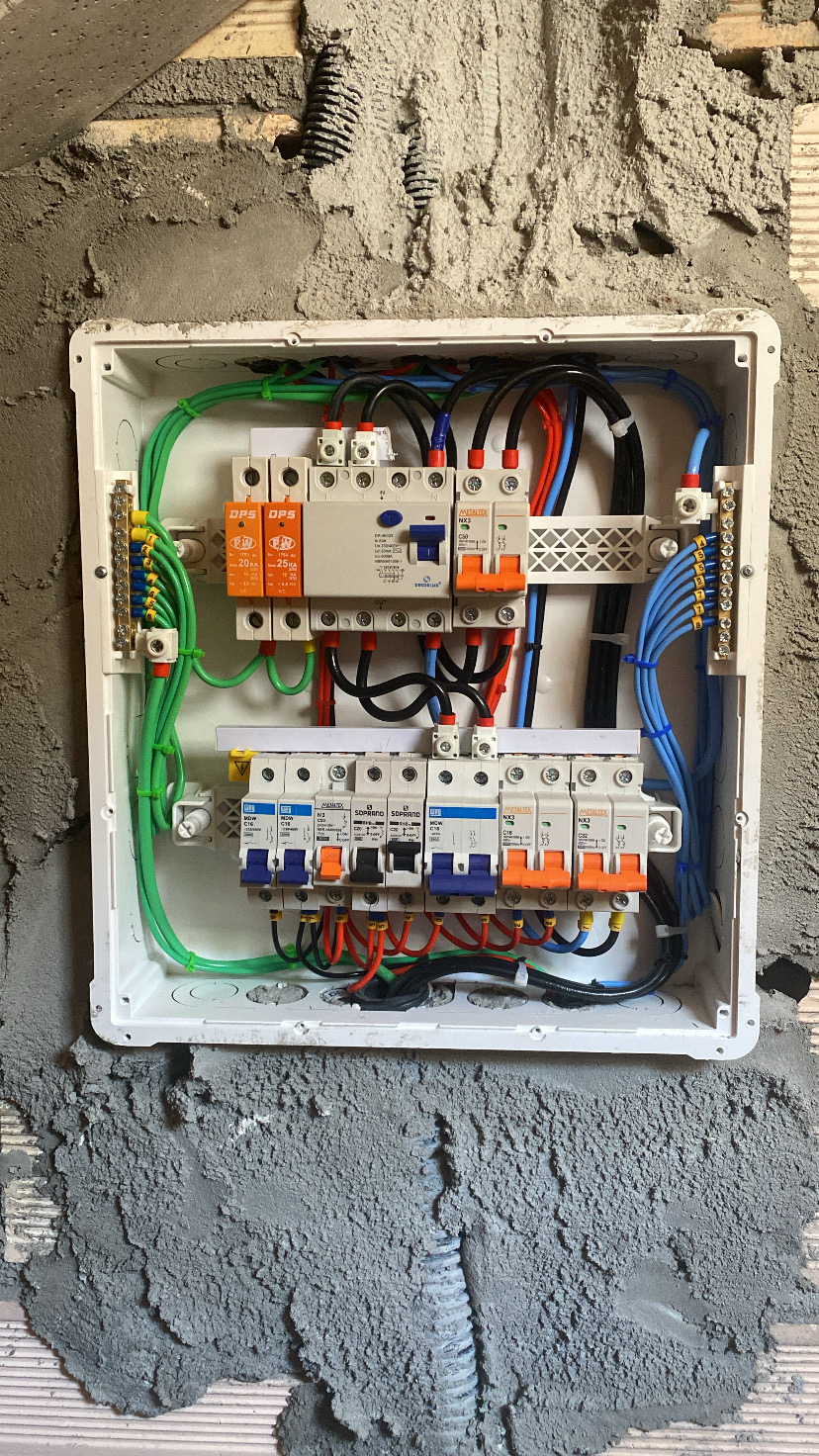 VG SOLUÇÕES ELÉTRICAS portfolio 12