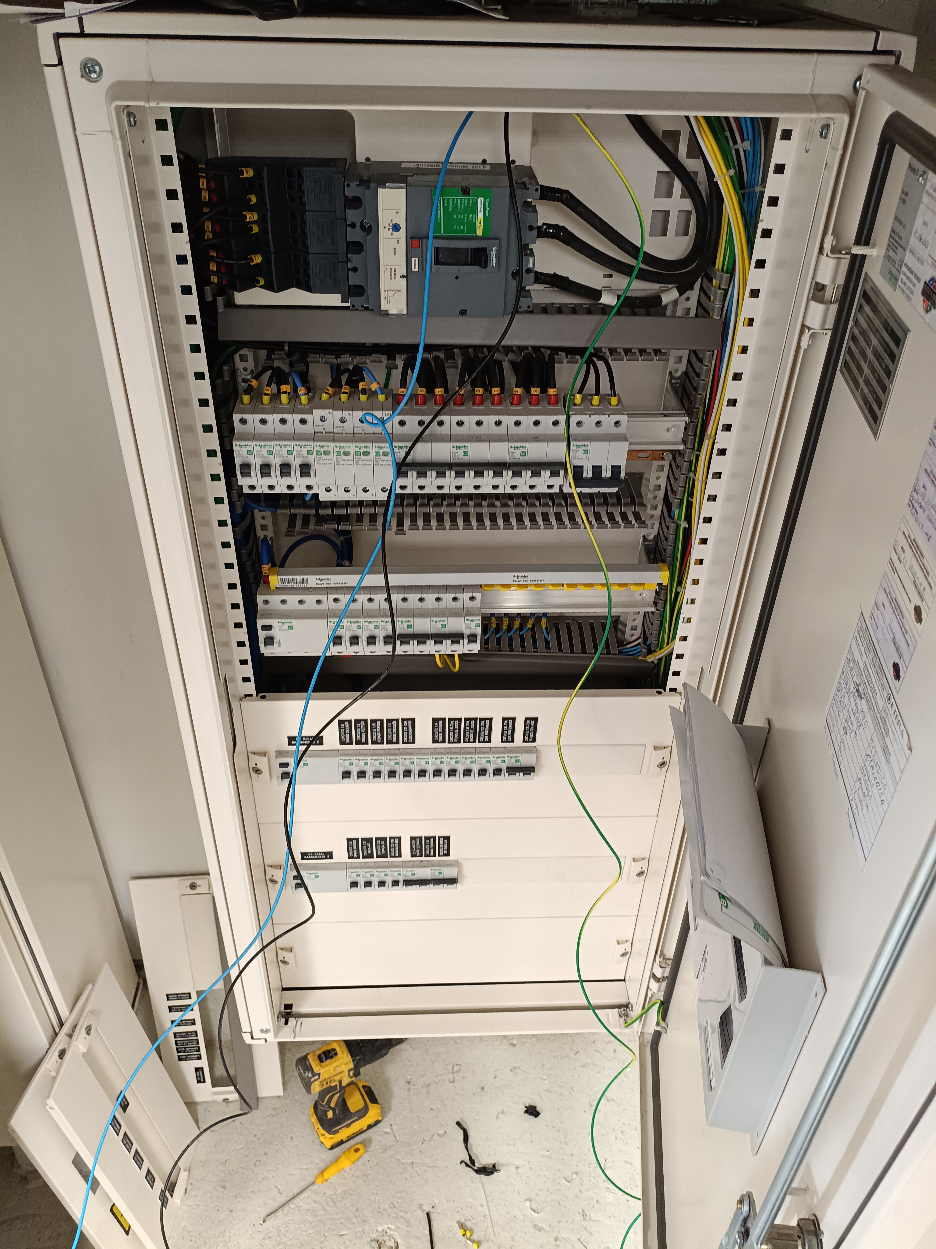 MAXX Instalações Elétricas portfolio 30