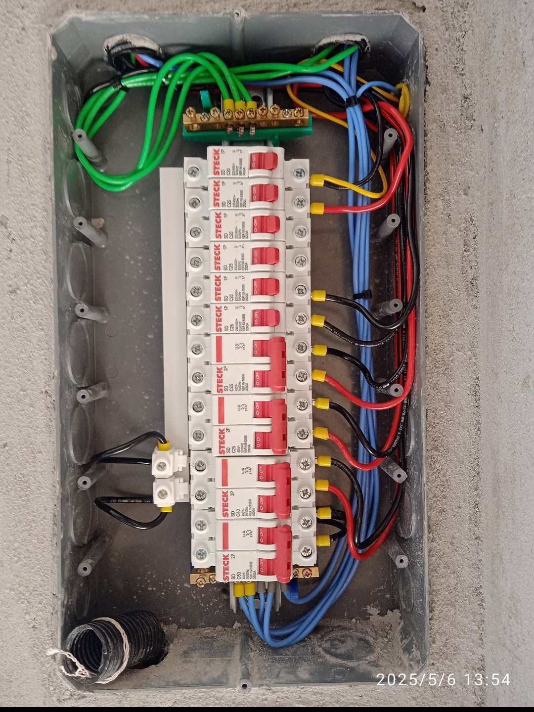 Sampaio & Soares Serviços Elétricos Especializados portfolio 41